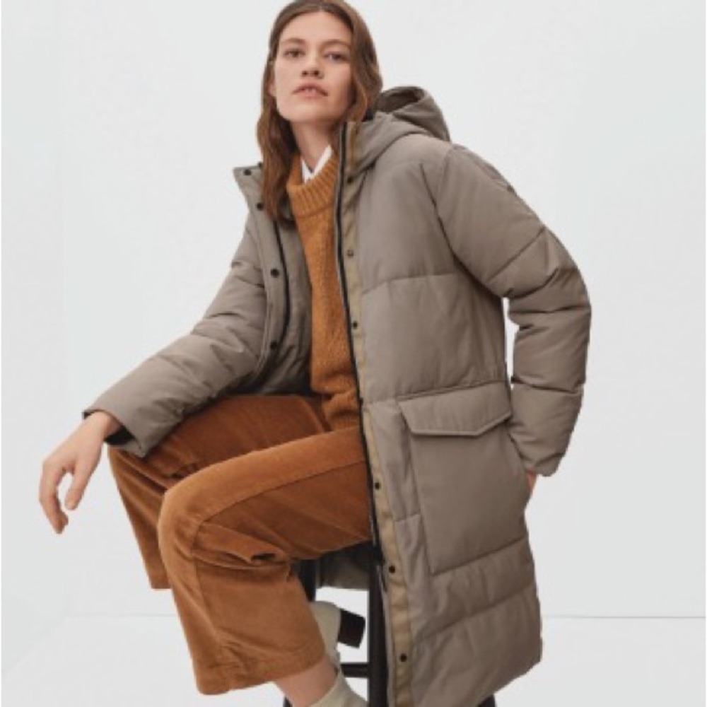 NWT Everlane ReNew Puffer in Beige